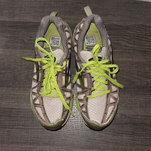 Women’s Brooks Cascadia Running Shoes size 6.5